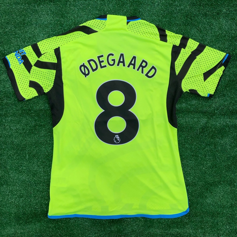 Men’s Arsenal FC 2023/24 Away Jersey #8 Odegaard